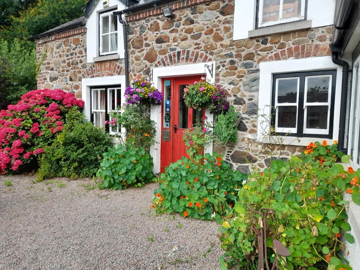 Berwick Hall Cottage Moira  Exterior photo